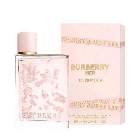 burberry her perfume petals.